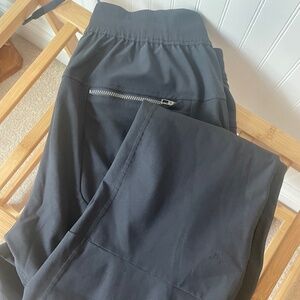 Lululemon joggers